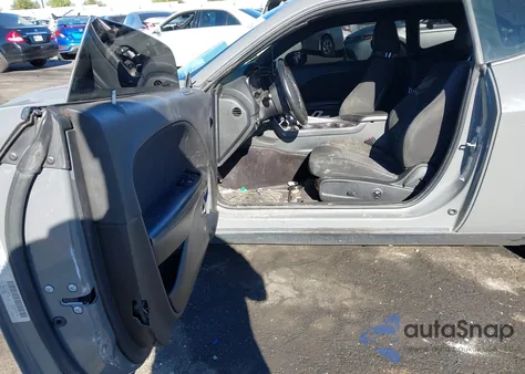 2018 Dodge Challenger R/T z USA, uszkodzony, nr VIN 2C3CDZBT4JH288376